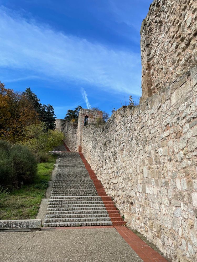 Subida al Castillo