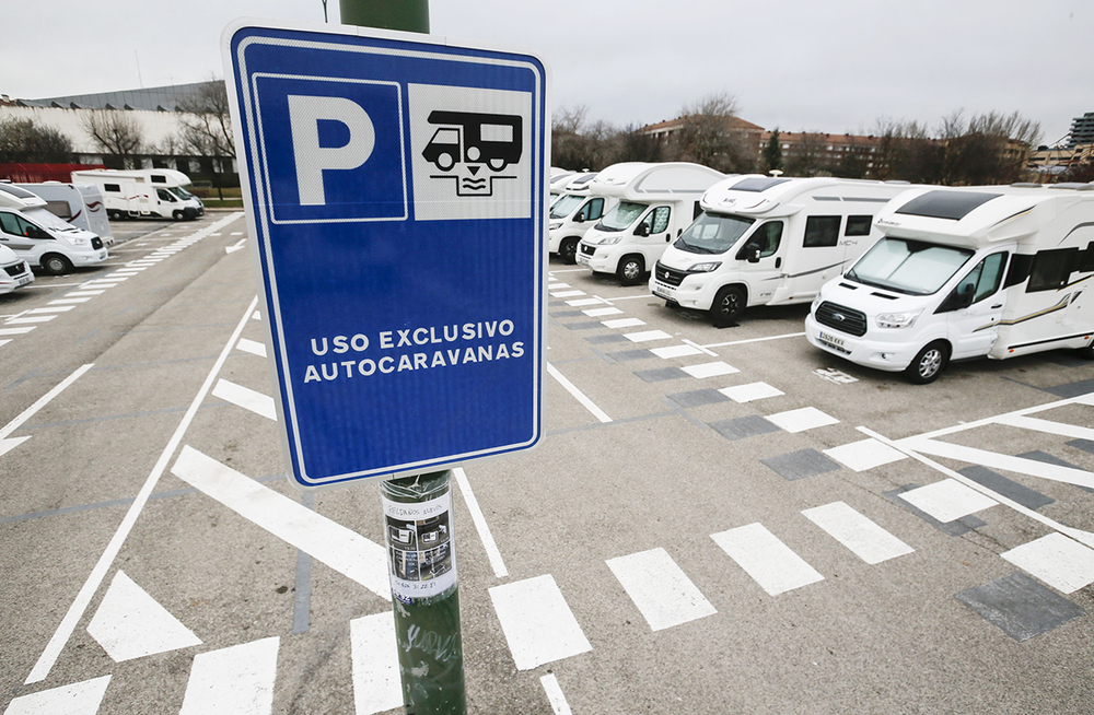 Parking autocaravanas (AV02-01)
