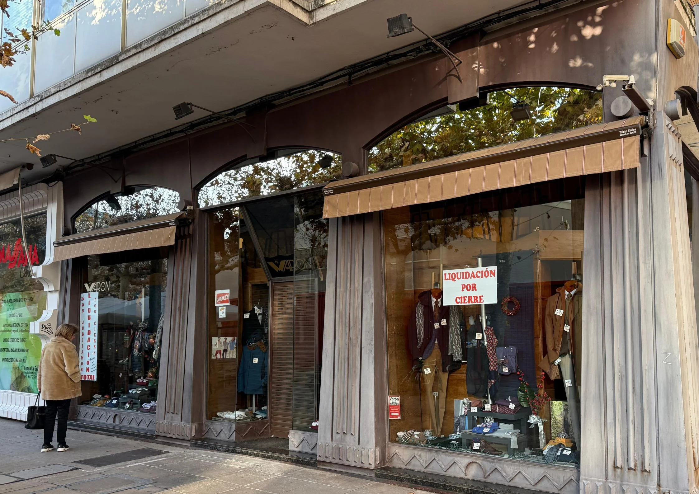 Plaza de España (Tienda Varón)